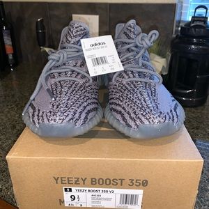 Yeezy boost 350 v2 beluga